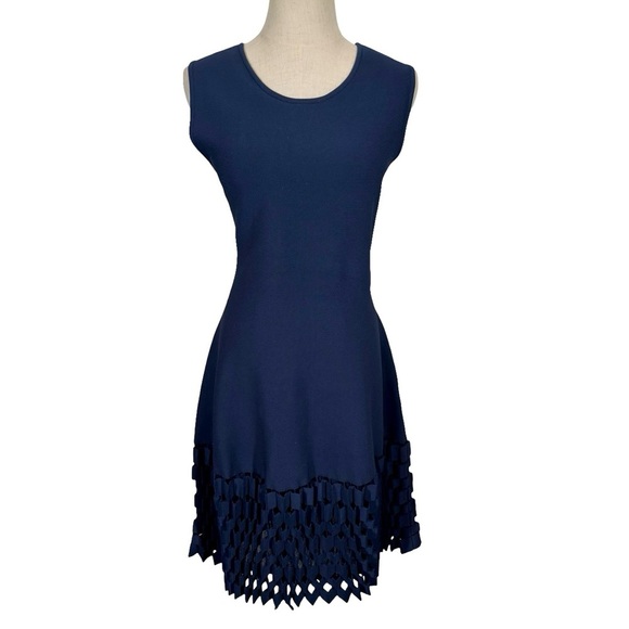 Lela Rose Accordion Lasercut Knit Viscose Fit and Flare Dress in Navy - Picture 4 of 10